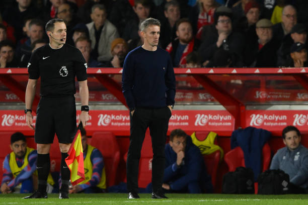 更是对未来 更是对未来